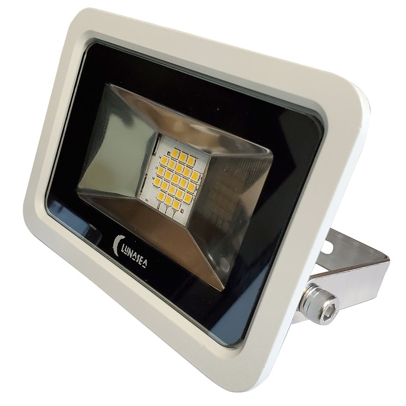Lunasea 10W Slimline LED Floodlight, 120VAC Only, Cool White, 1200 Lumens, 3 Cord – White Housing [LLB-366N-31-10]