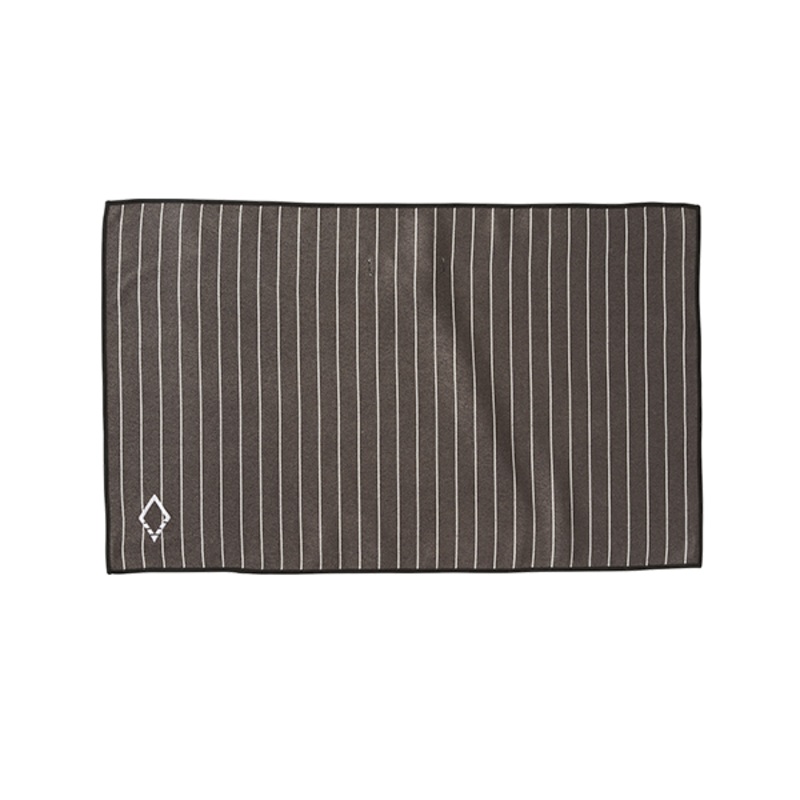 Pinner Black Hand Towel